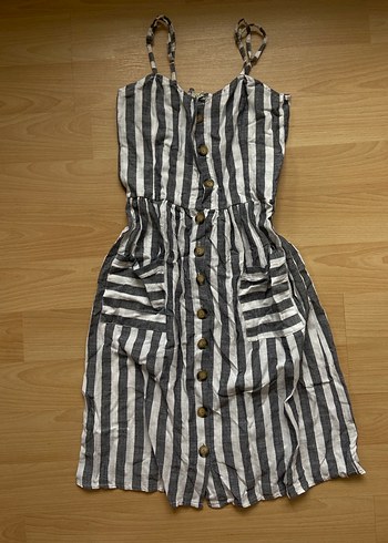 Çizgili elbise - Görsel 2