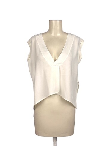 Zara Bluz %70 İndirimli.