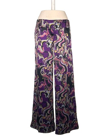 PreLoved Kumaş Pantolon %70 İndirimli.