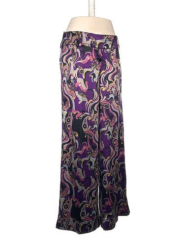 Diğer PreLoved Kumaş Pantolon %70 İndirimli.