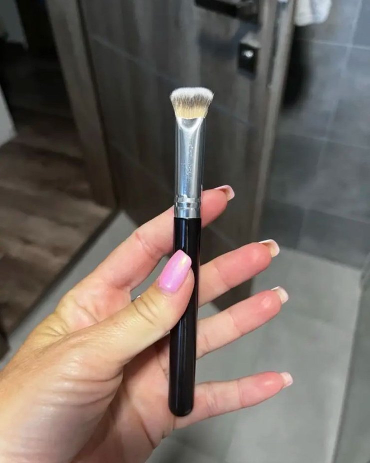 MAC 270S MUADİLİ CONCEALER KAPATICI FIRÇASI - Görsel 3