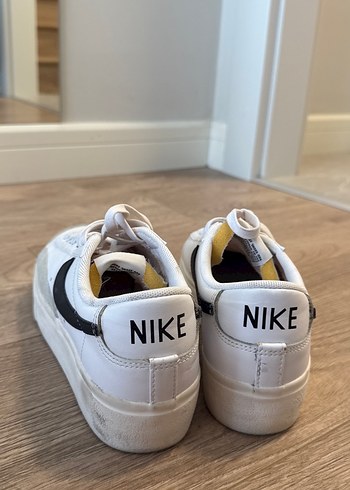 Nike Nike Sneakers