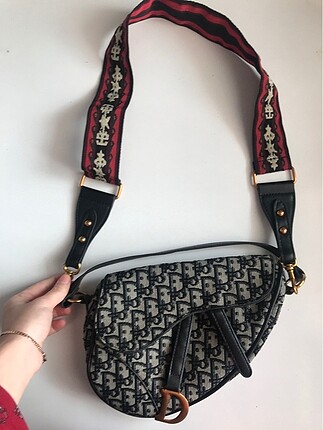 Dior çanta