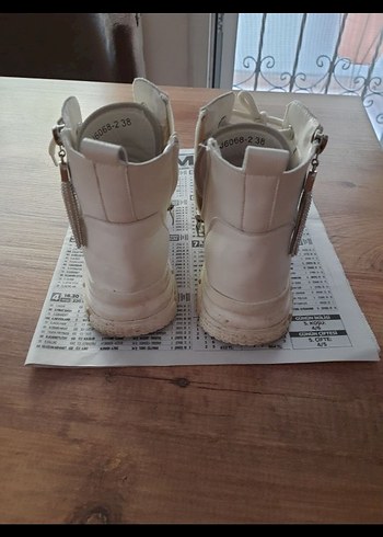 Ataköy Beyaz Bağcıklı Stiletto Topuklu Kadın Spor Ayakkabı