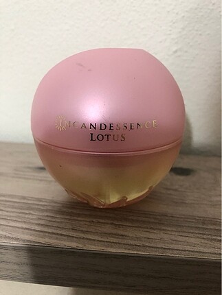 Incandessence lotus Avon