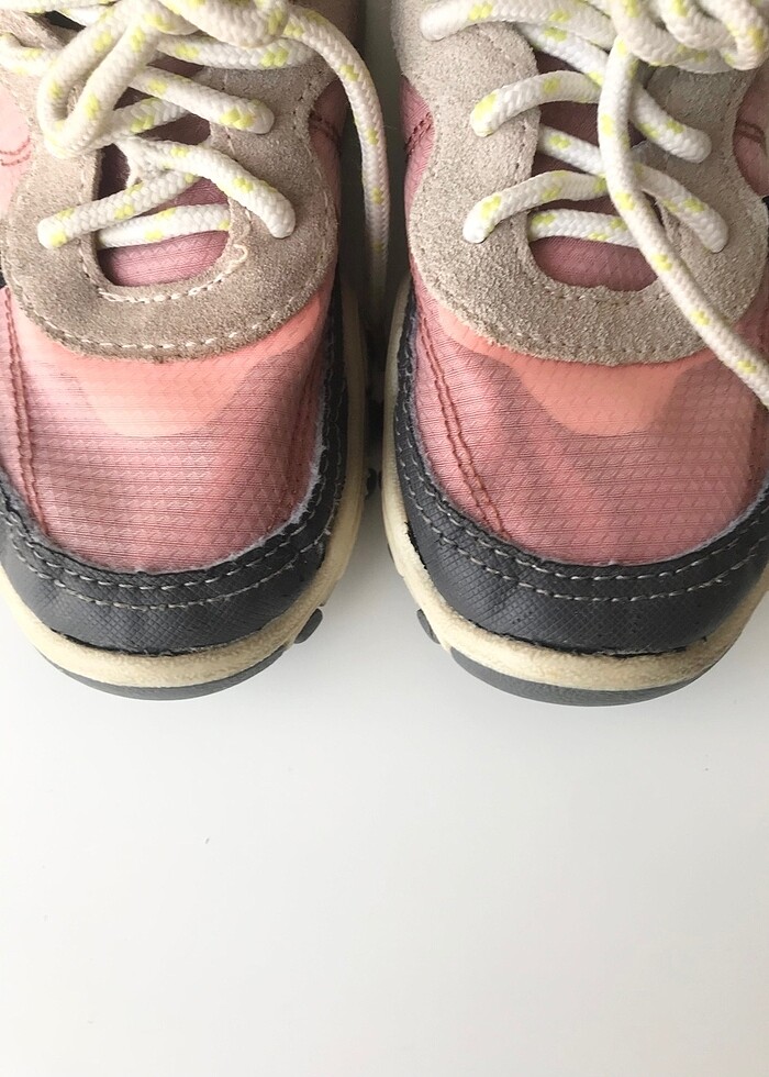 Zara Pembe Spor Ayakkabı 27 numara - Görsel 4