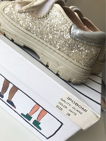 İpobomi marka simli ayakkabı 28 numara - Görsel 6