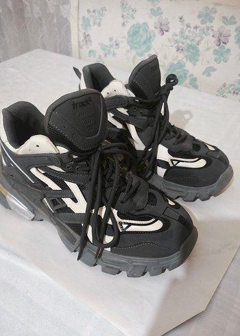Diğer Guja Marka Sehir Ve Doga İcin Siyah Bagcikli Sneaker
