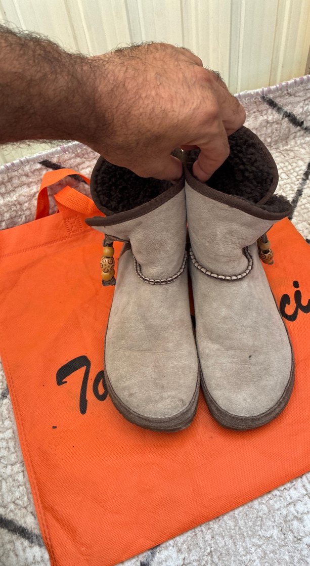 Bohem Şıklıkta Gri Süet Botlar — görsel 2/7