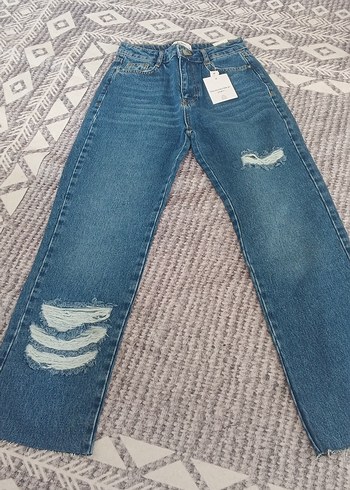 Diğer Mavi Yikamali Rahat Kesim Jean
