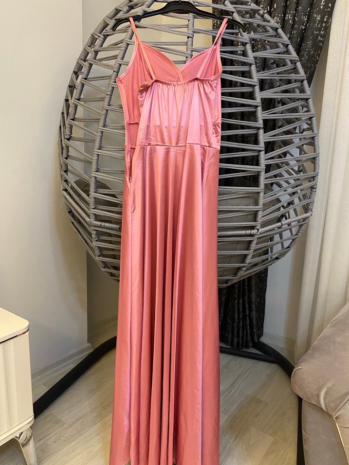 Pembe Drapeli Uzun Askılı Abiye Elbise - Görsel 3