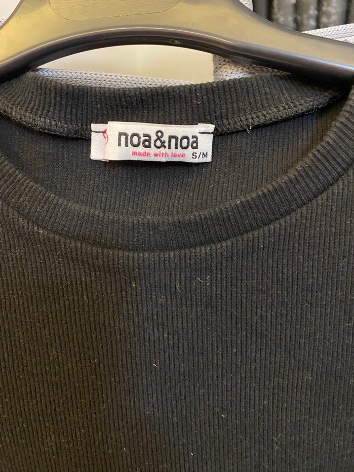 Beyaz Şeritli Siyah Uzun Elbise - Görsel 3