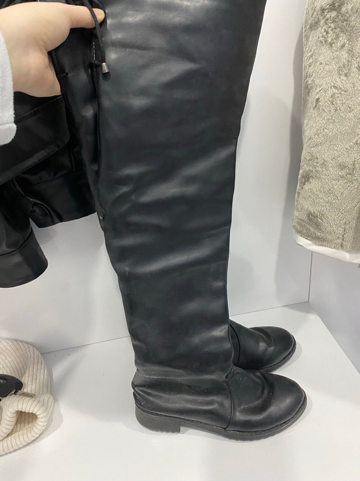 Siyah Deri Dizüstü Çizme - Görsel 2