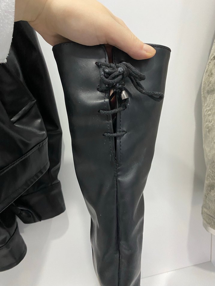 Siyah Deri Dizüstü Çizme - Görsel 3