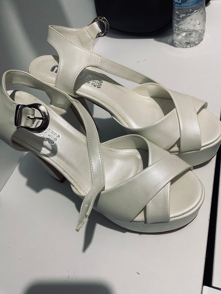 Beyaz Topuklu Kadın ayakkabı - Görsel 2