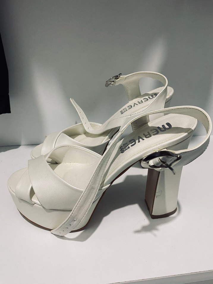 Beyaz Topuklu Kadın ayakkabı - Görsel 3