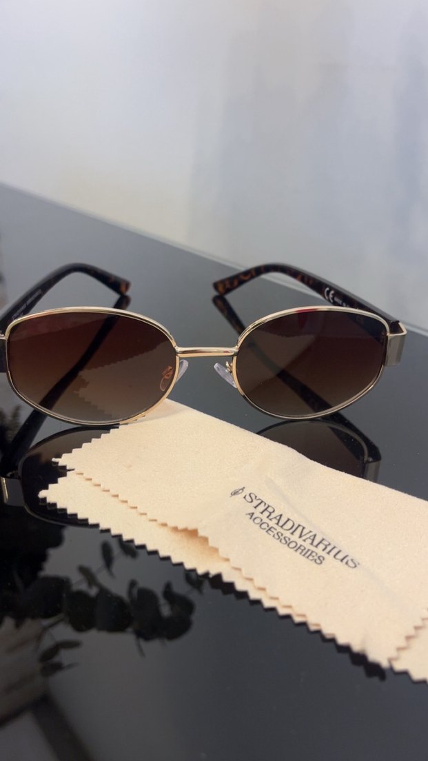 Stradivarius Retro Oval Güneş Gözlüğü — görsel 5/6