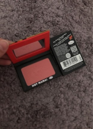 The balm markasının hot mama allığı tam boy orjinal