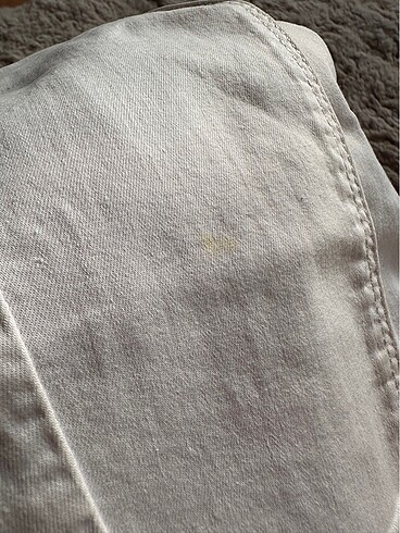 Yırtık kot pantolon - Görsel 5