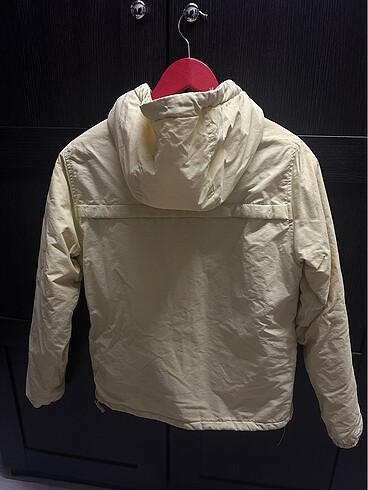 Pull and Bear Pull and Bear kar montu