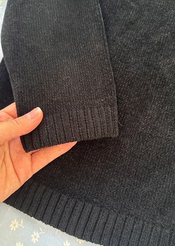 Siyah Kadın Süet Triko Kazak - Görsel 2