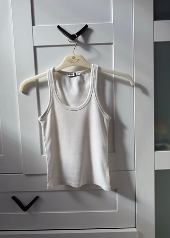 Bershka Beyaz Kolsuz Atlet