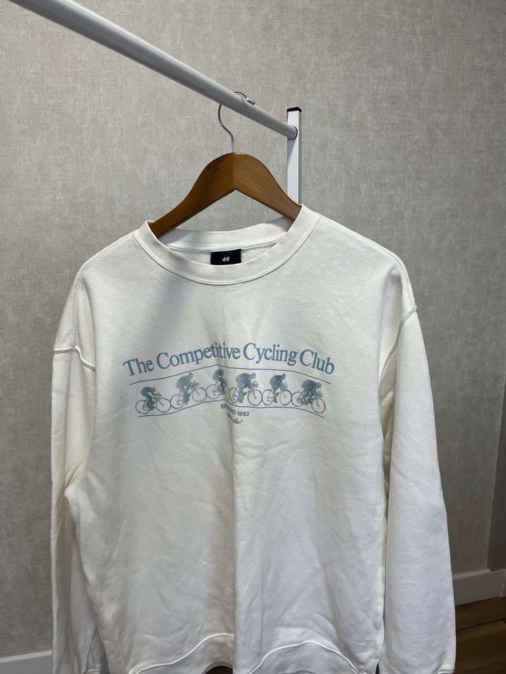 H&M Ekru Baskılı Oversize Sweatshirt ( L - M Beden Uyumlu) — görsel 2/3