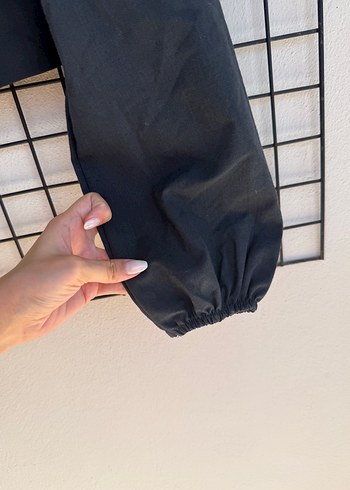 s Beden siyah Renk Düğmeli Siyah Keten V Yakalı Mini Bluz