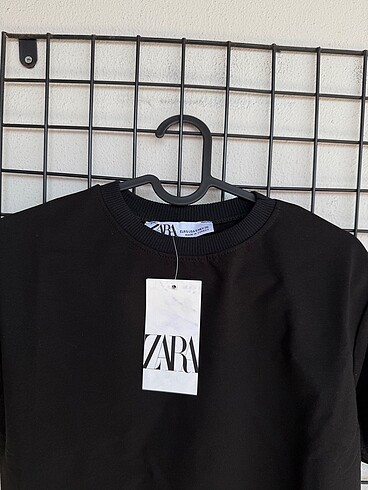 Zara Zara siyah crop tişört