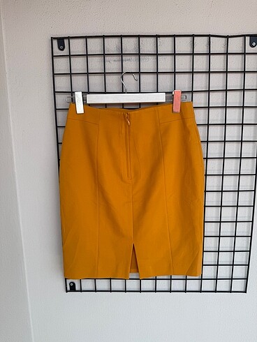 38 Beden turuncu Renk H&M Hardal Etek