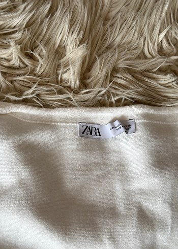 Zara Yumoş volanlı triko - Görsel 2