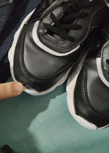 Siyah Elastik Bağcıklı Stiletto Topuklu Spor Ayakkabı - Görsel 4