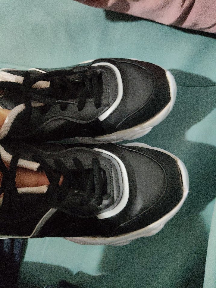 Siyah Elastik Bağcıklı Stiletto Topuklu Spor Ayakkabı - Görsel 2