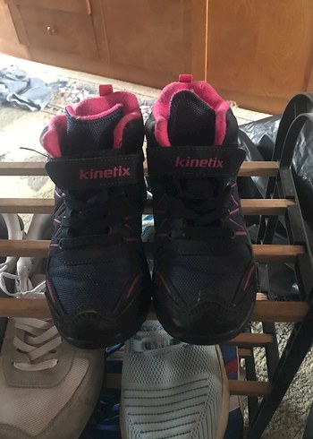 Kinetix Kız Çocuk Gri-Pembe Spor Ayakkabı - Görsel 2