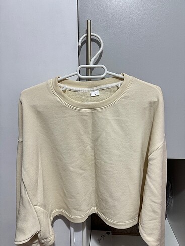 Krem sweatshirt