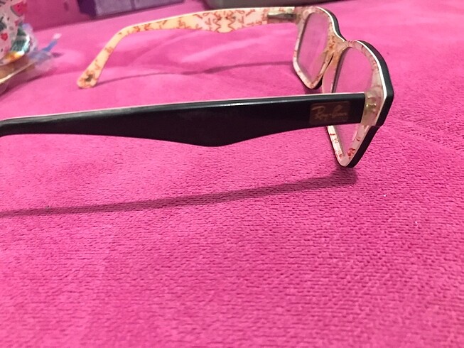  Beden Rayban Gözlük