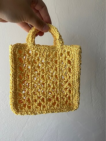 Sarı mini çanta