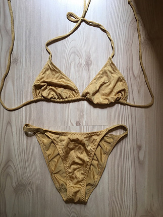 Penti Bikini, plaj