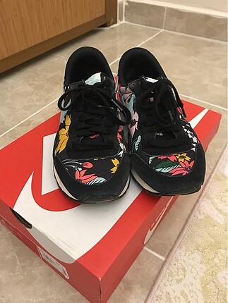 Orjinalinal Nike