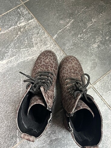 Deichmann Deichmann leopar bot