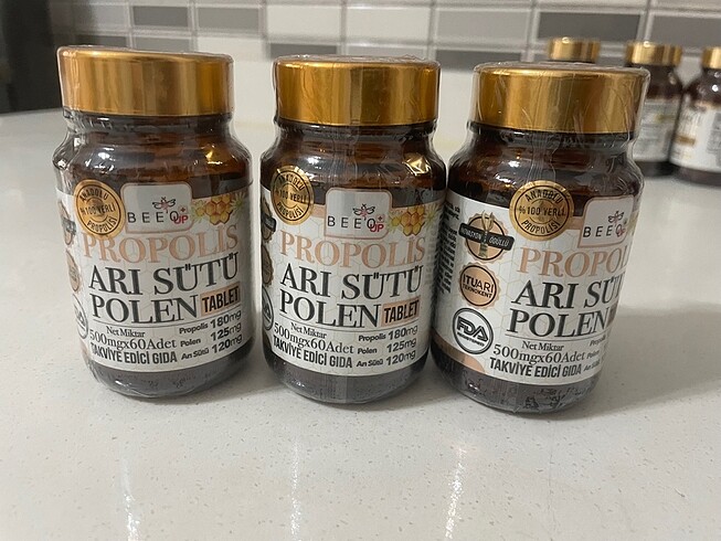 Arı sütü polan ve arı ekmeği