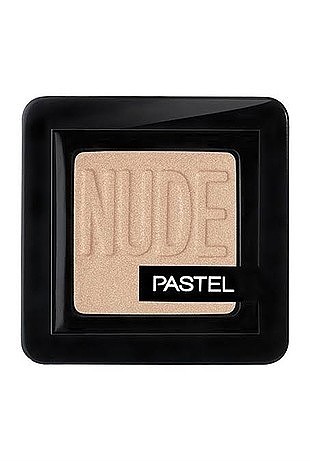 Nude far