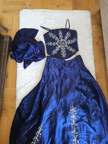 m Beden mavi Renk Nisanlik & Kina elbisesi 