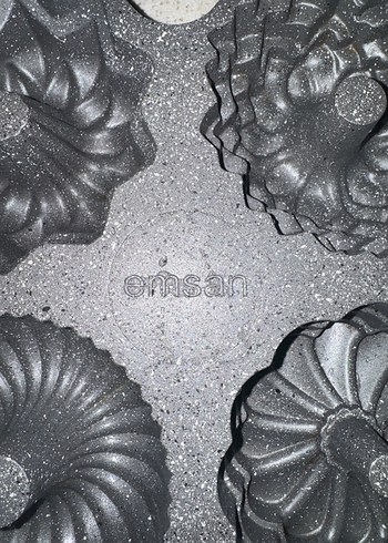 4'lü Gri Kek Kalıbı Seti - Görsel 3