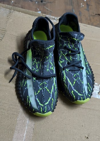 Skechers ürünü