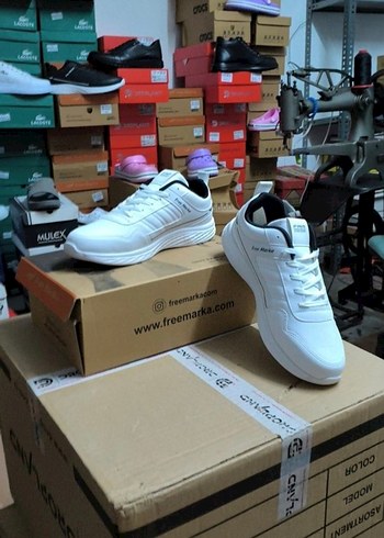 New Balance ürünü