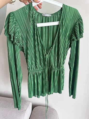 Zara pilili bluz