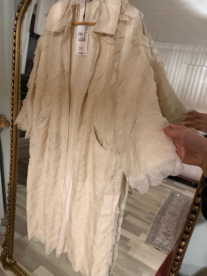 Bebe yaka yapraklı kaban - Görsel 2