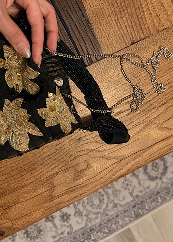 Boncuk İşlemeli Siyah Çanta - Görsel 2