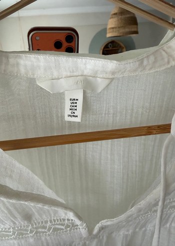 Dantel Detaylı Beyaz Kadın Bluz - Görsel 4